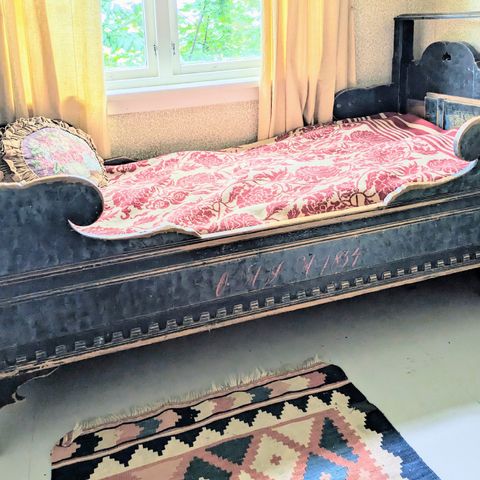 Bondeseng. Daybed.