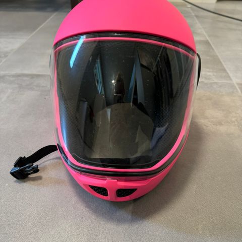 Cookie G4 skydiving helmet og Viso II+ altimeter