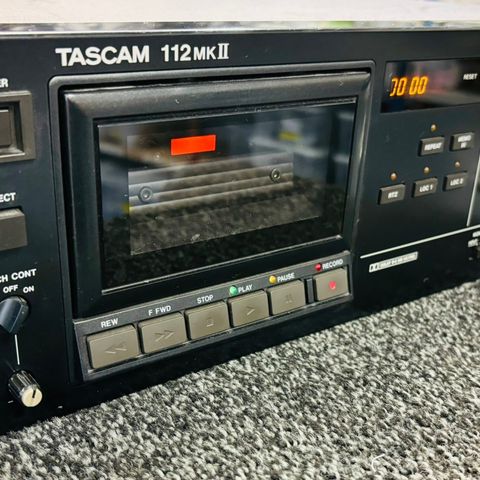 Tascam 112 MKII Teac Professional Division Stereo Cassette Deck