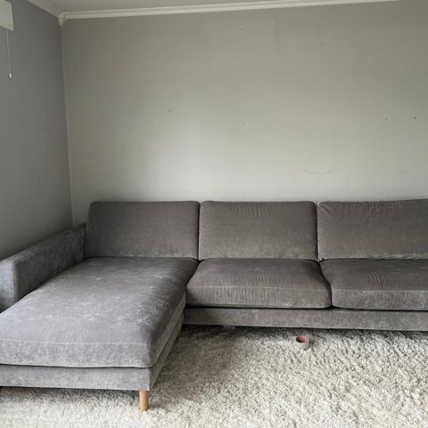 Utrolig fin Habitat Velour sofa