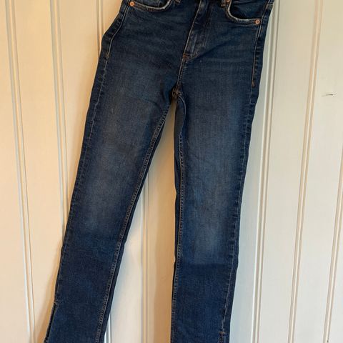 Zara jeans