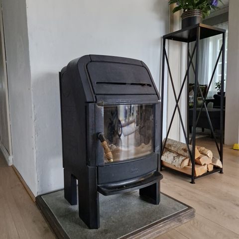 Jotul Petit F220