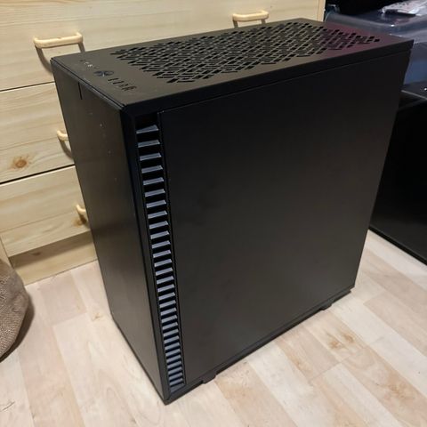 Stasjonær gaming pc