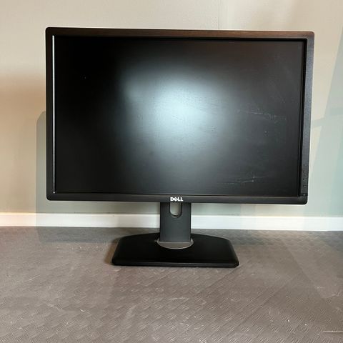 Dell U2412Mc PC-skjerm