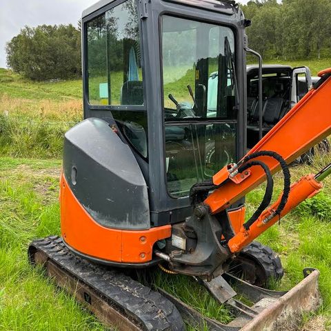 Hitachi ZX22U minigraver selges