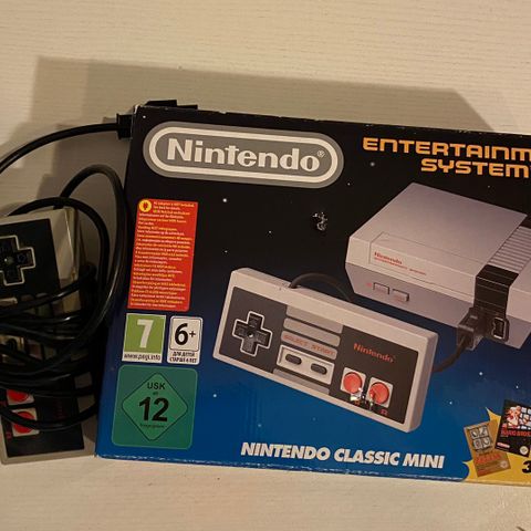 Orginal ubrukt Nintendo mini NES m/30 spill