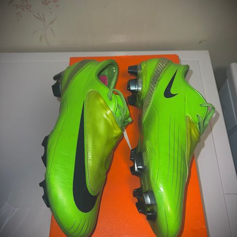 Nike Mercurial Vapor IV