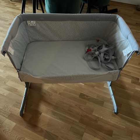 Bedside crib