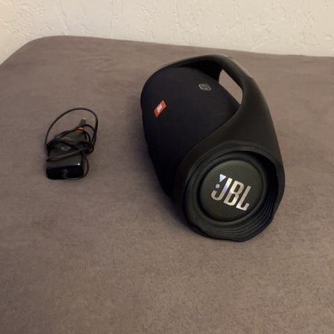 Jbl boombox 2