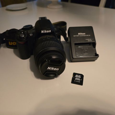 Nikon D3100 Speilreflekskamera, LAV shutter count