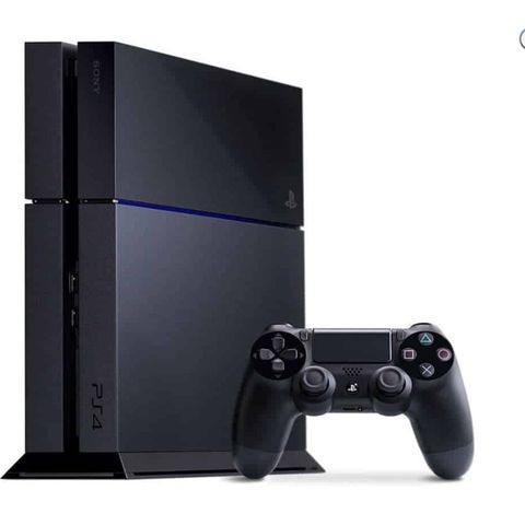 Playstation 4 med 4 spill og 2 kontroller selges