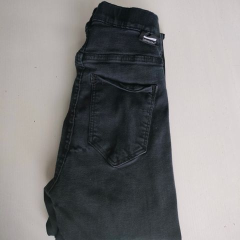 Jeans str XS