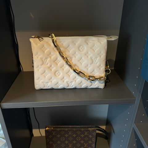 Louis Vuitton Coussin PM Creme/Gold