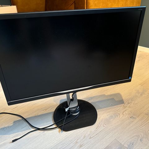 Phillips 32” 4K skjerm