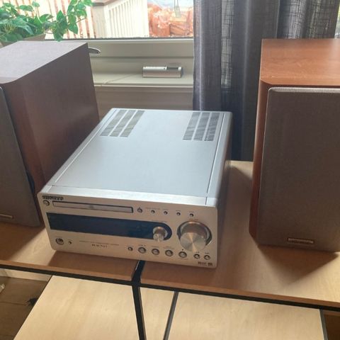 Kenwood R-K701 Stereo anlegg høyttaller / speakers