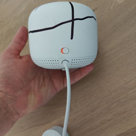 Google Nest WiFi Punkt (Med høytaler)