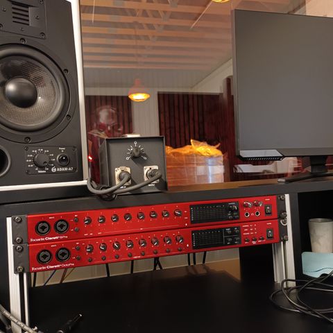 Focusrite clarett +8pre + octopre lydkort