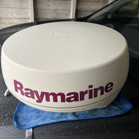 Raymarine Radar