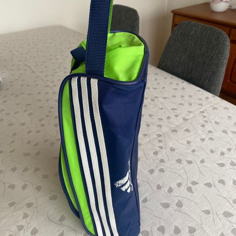 Adidas skopose