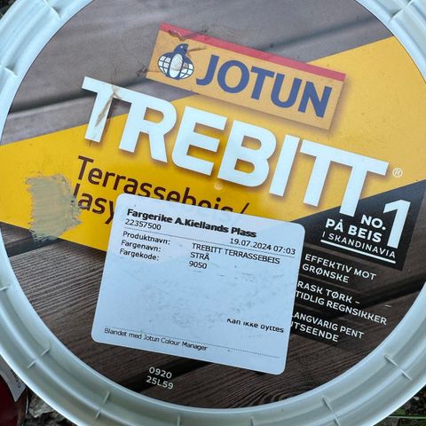 Ny - uåpnet 9 liters terrassebeis fra Jotun i fargen STRÅ selges for 800