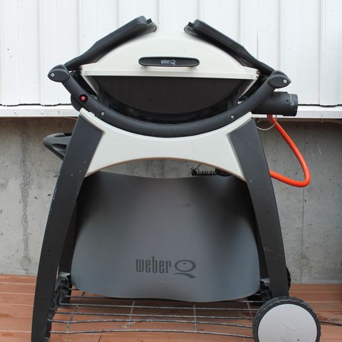 Weber Q200 grill selges