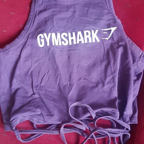 Gymshark topp kun 100kr