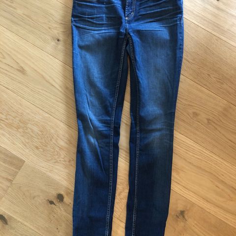 Jeans fra Marc Jacobs str 27