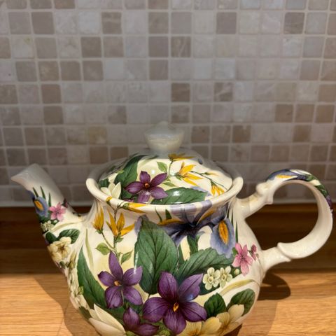 Sadler vintage tekanne spring flowers