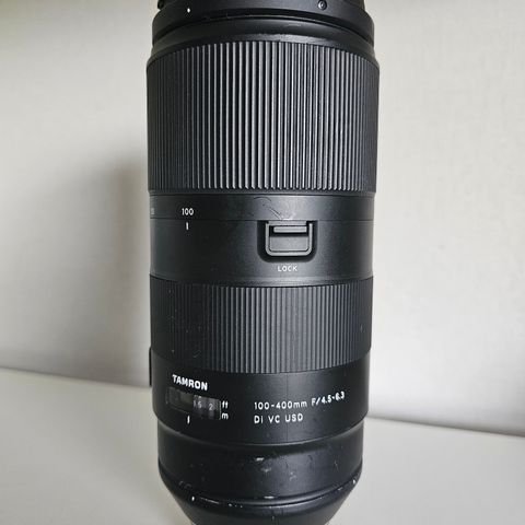 Tamron 100-400 mm f,4,5-6,3 for nikon