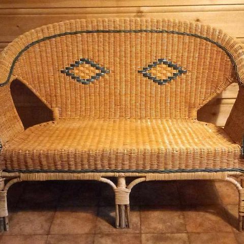 Sofa - hagesofa - peddig - vintage!