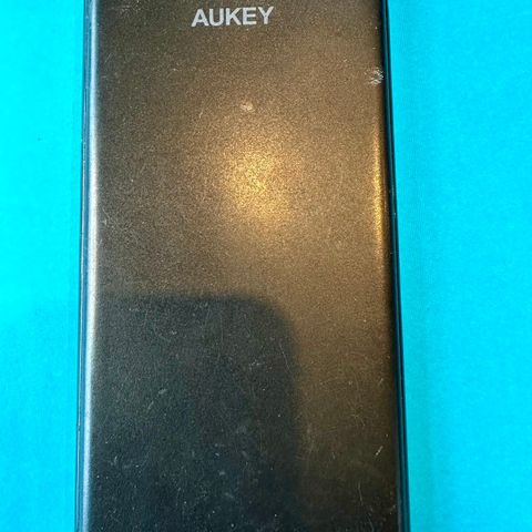 Aukey powerbank 20000 mah