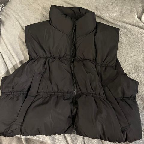 H&M vest