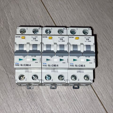 Eaton PKPM2-16/2/C-003-A