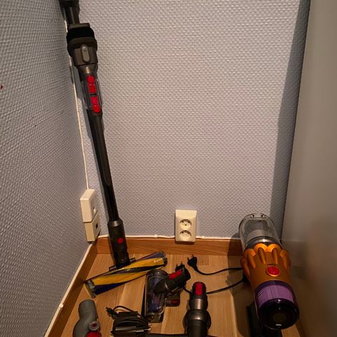 Dyson V12 Detect Slim Absolute trådløs støvsuger