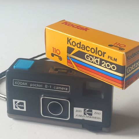 Kodak pocket B-1 med film