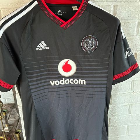 Kulest fotball drakt? Orlando Pirates