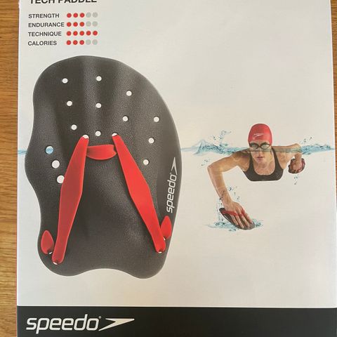 Speedo tech paddle