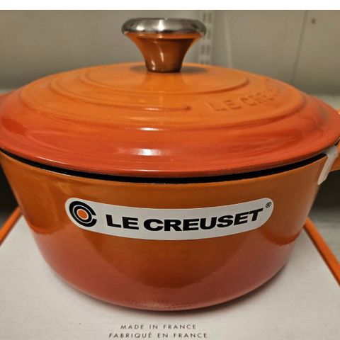 LE CREUSET. 4,2 liter