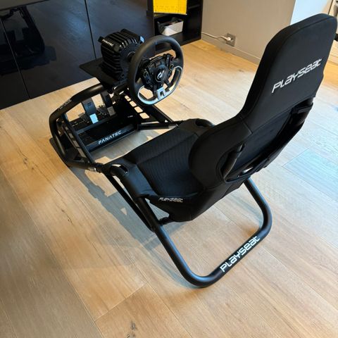 Fanatec Gran Turismo DD Pro 8nm + Playseat Trophy