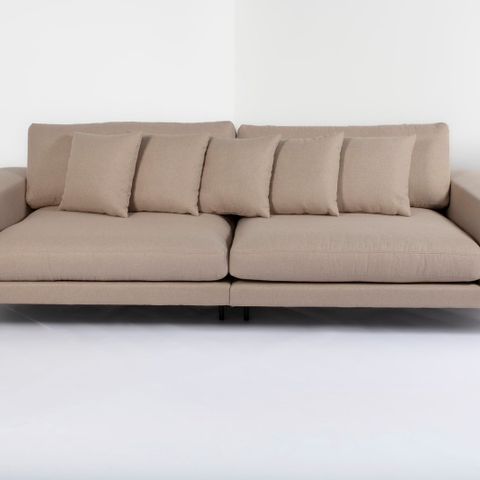 Meget pen 3 seter sofa fra Oakland