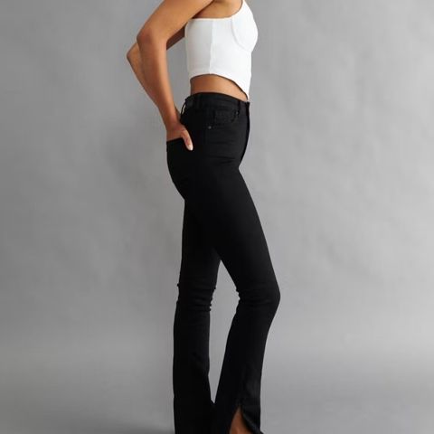 Ny Gina Tricot Molly slit jeans strl. M