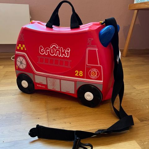 Barnekoffert, brannbil Trunki