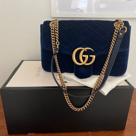 Gucci marmont velvet blue medium