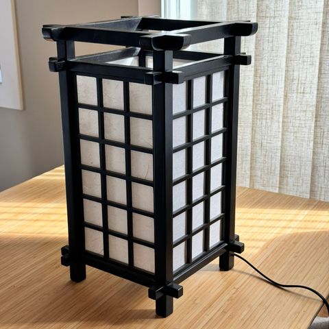 Bordlampe i japansk stil E27