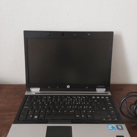 HP Elitebook 8440p (RAM 2Gb)  300GB