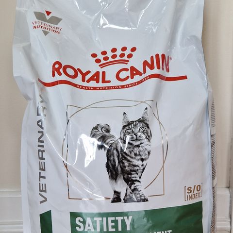 Royal Canin Satiety Weight Management 3,5 kg tørfôr