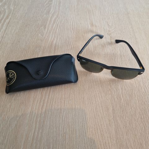 Ray-Ban Clubmaster