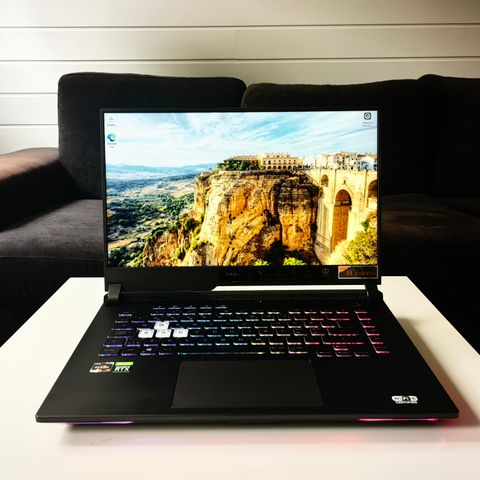 ASUS ROG STRIX G15 | Ryzen 7 | RTX 3050 | 512GB SSD