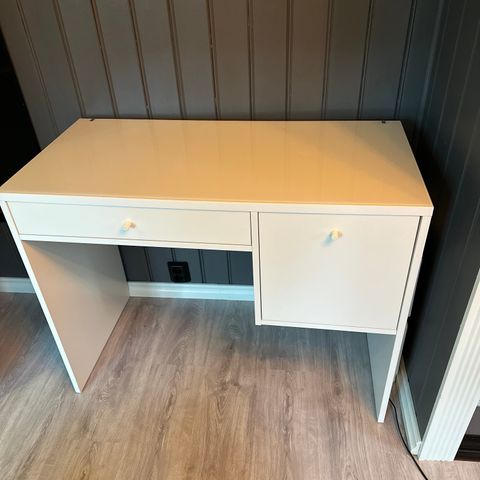 IKEA Syvde Sminkebord/Pult