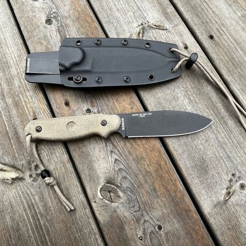 ESEE Laser Strike kniv